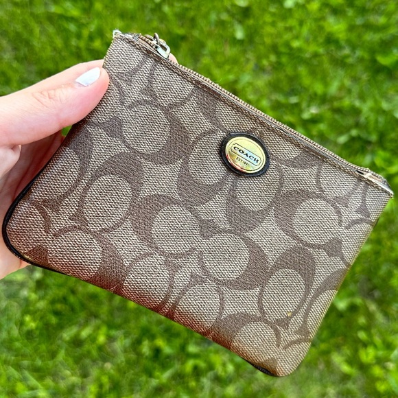NWT Coach Women's Mini Skinny ID Case & Pre-Loved Monogram Zip Mini Clutch Set - Picture 3 of 10